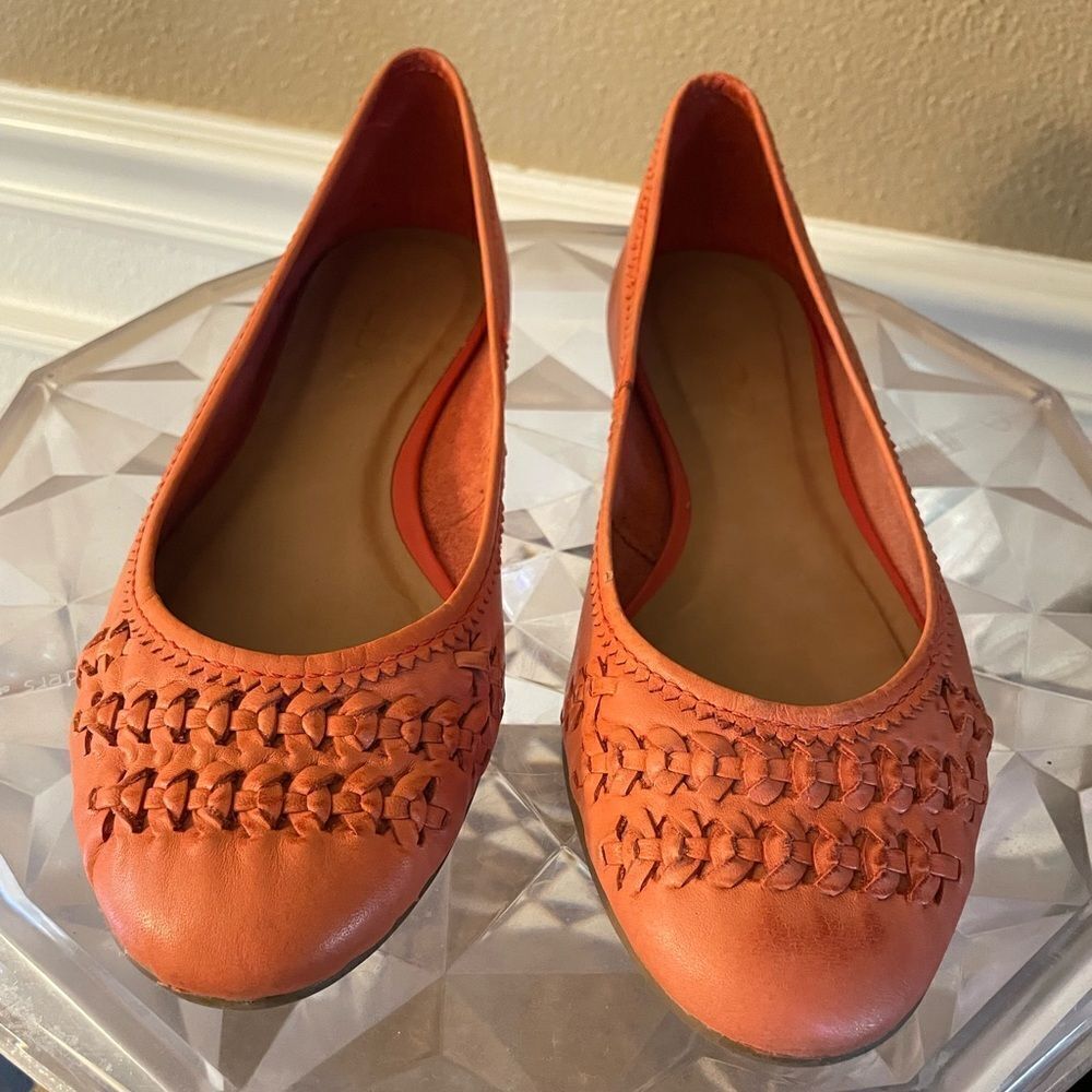 ALDO Leather Orange/Peach Flats size 36